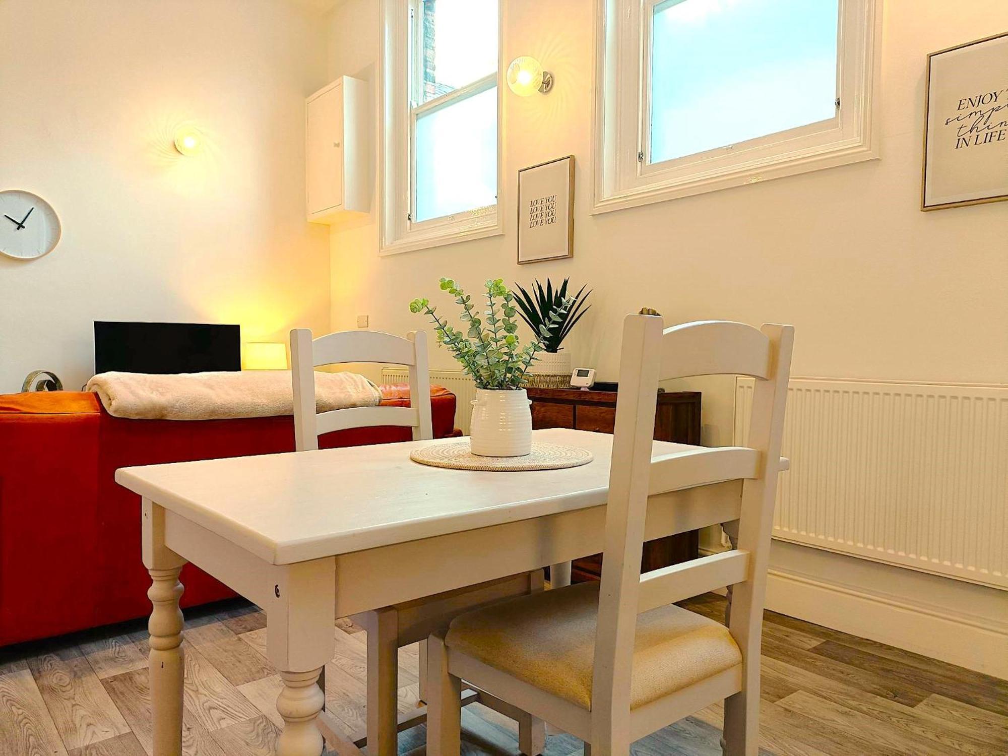 Whitchurch High Street Hideaway Eksteriør bilde